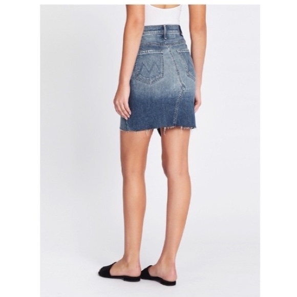 Mother Denim The Tomcat Slide Mini Fray Skirt Size 26 - Picture 3 of 5